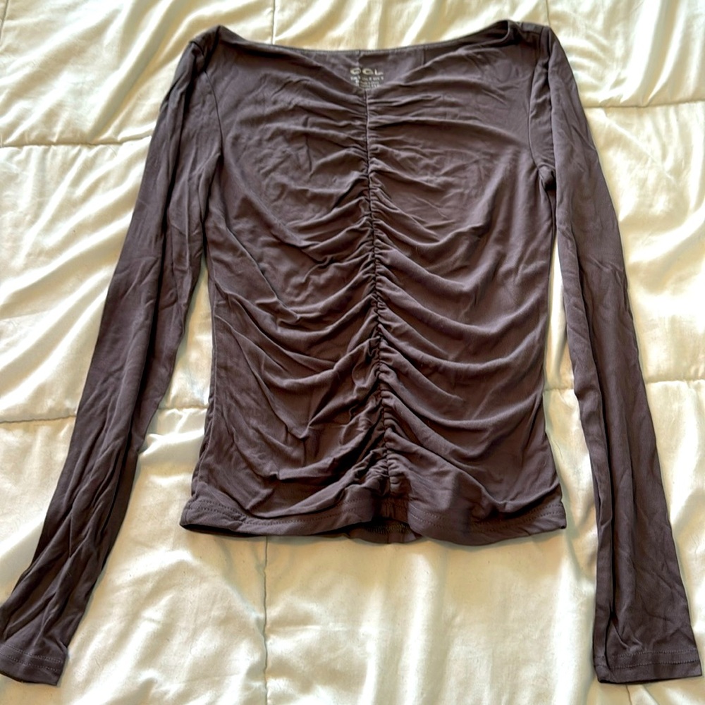Boat neck long sleeve